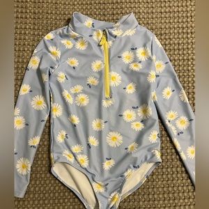 Carter’s Girls long sleeve size 6 bathing suit